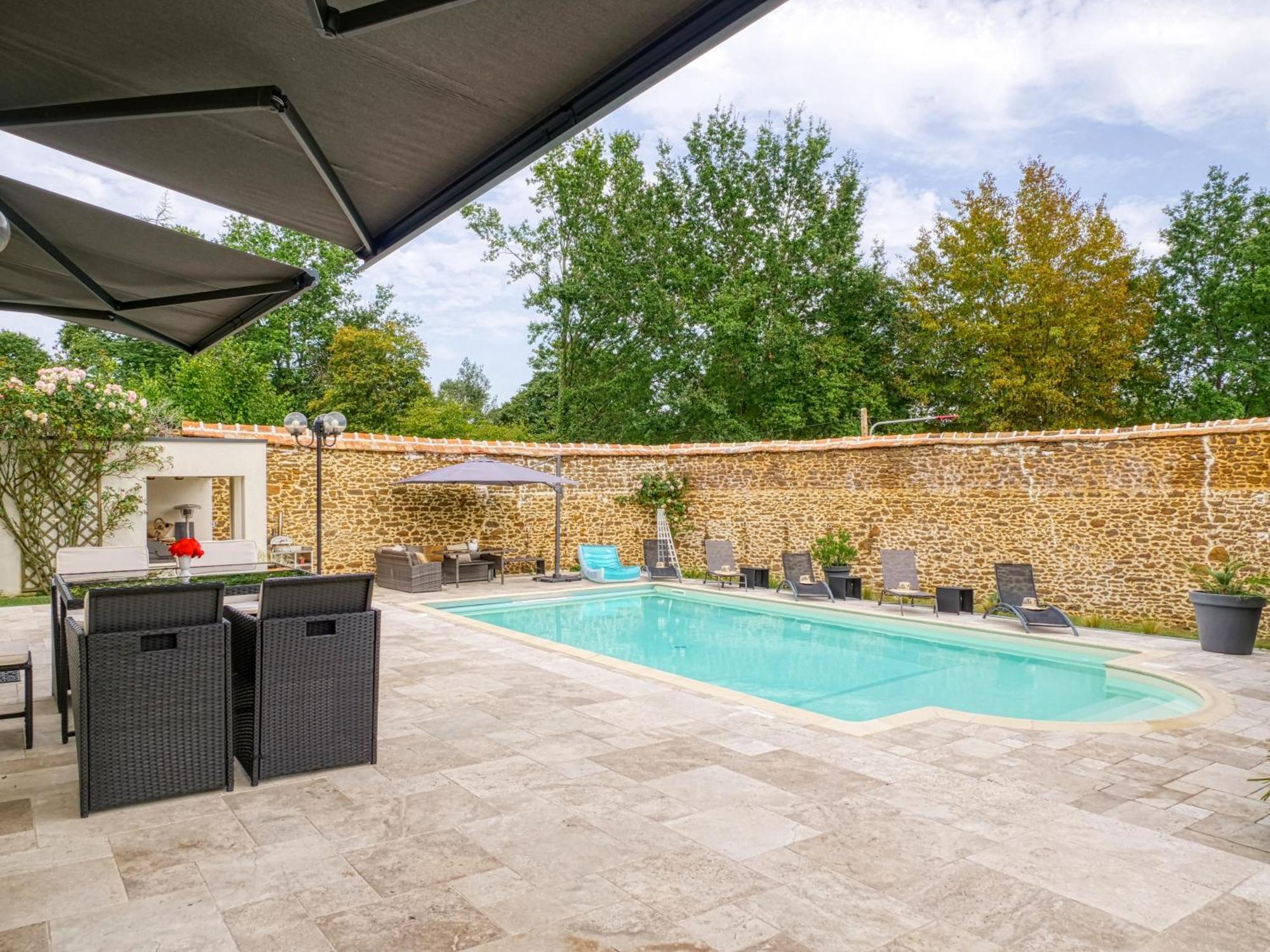 Magnifique Villa My Saint-Saturnin  Luaran gambar